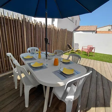Дом отдыха S/mer - A 150 M De La Plage, 6 Personnes, Terrasse, Garage Privatif - Centre-ville A Pied | Animaux Acceptes, Vendee Бретиньоль-сюр-Мер