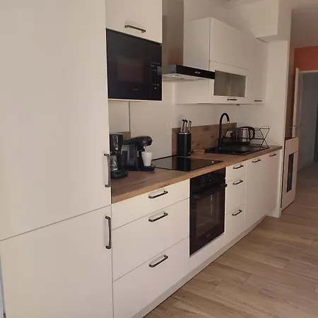 بيت للعطل S/mer - A 150 M De La Plage, 6 Personnes, Terrasse, Garage Privatif - Centre-ville A Pied | Animaux Acceptes, Vendee