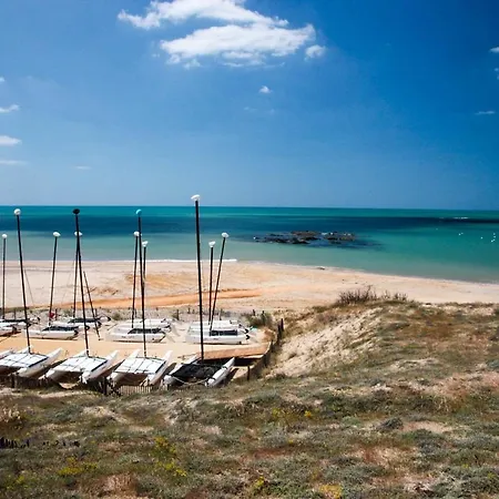 بيت للعطل S/mer - A 150 M De La Plage, 6 Personnes, Terrasse, Garage Privatif - Centre-ville A Pied | Animaux Acceptes, Vendee *