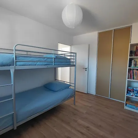 S/mer - A 150 M De La Plage, 6 Personnes, Terrasse, Garage Privatif - Centre-ville A Pied | Animaux Acceptes, Vendee